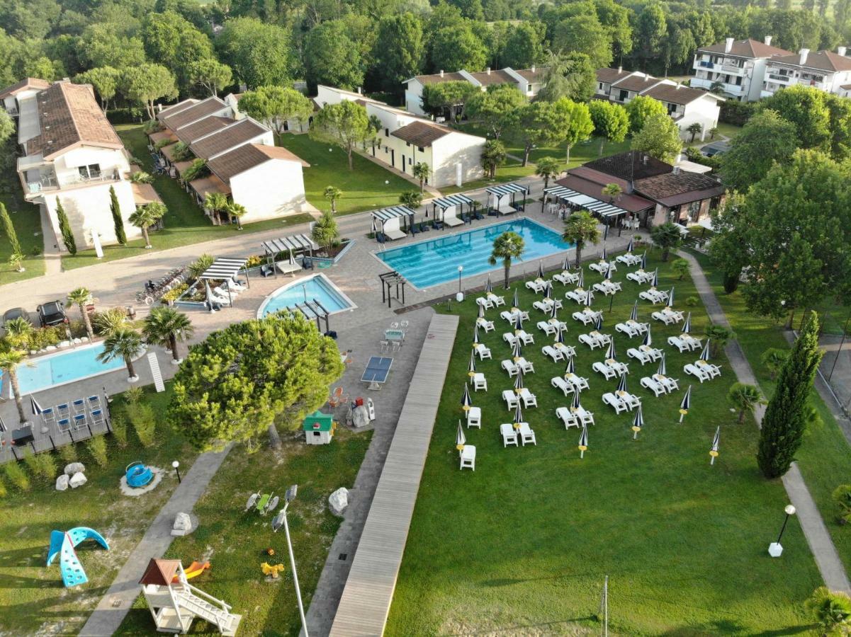 Residence Duna Rossa - Family Friendly Duna Verde Bagian luar foto